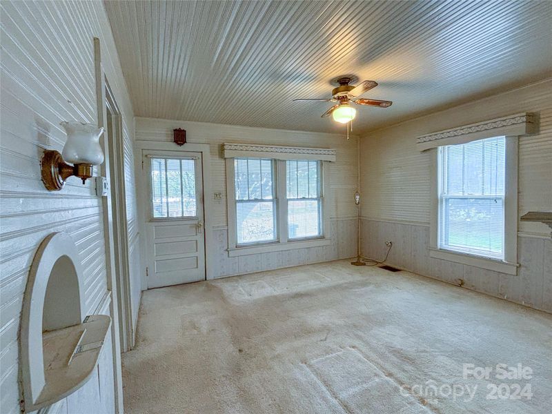 103 Section House Rd, Hickory, NC 28601