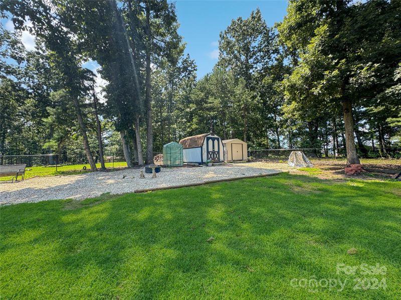 1997 Buffalo Ridge Dr, Maiden, NC 28650