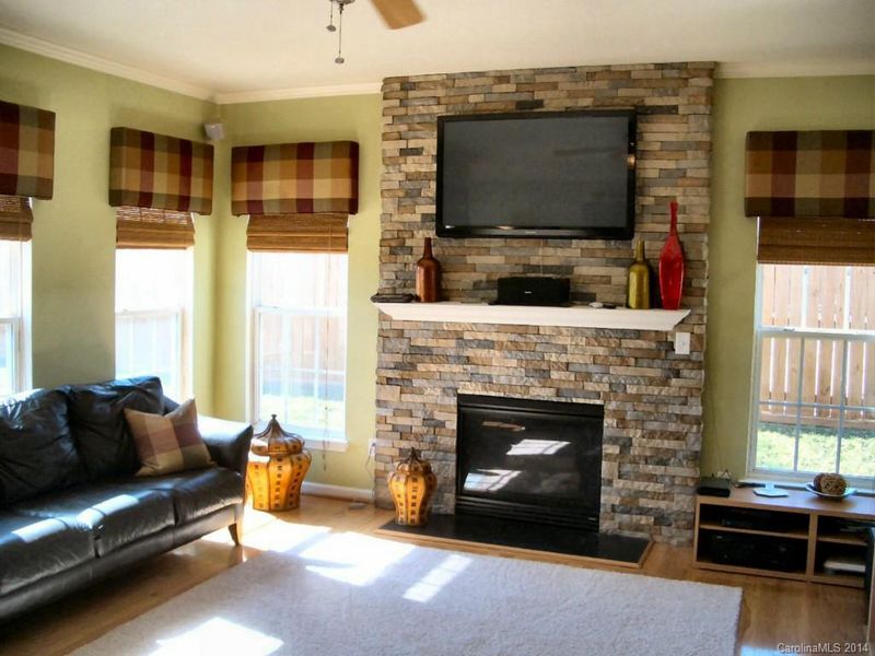 7856 Coveside Dr, Denver, NC 28037