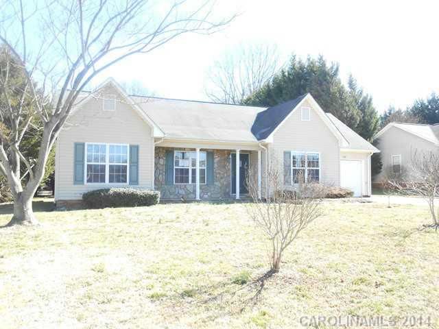 709 NE Gemcrest Dr, Conover, NC 28613