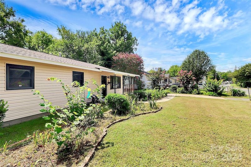 633 Harrison St, Rock Hill, SC 29730