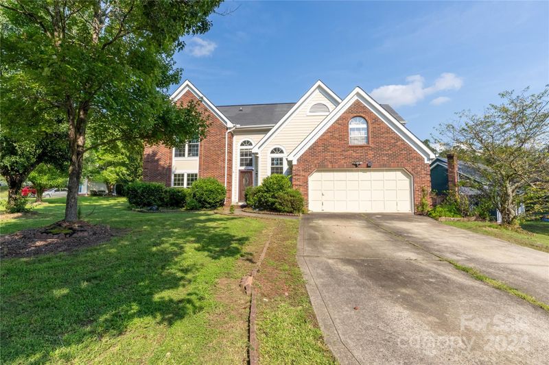 10600 Appleberry Ln, Charlotte, NC 28214