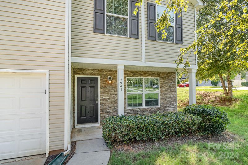 7941 Rusty Plow Ct, Charlotte, NC 28216