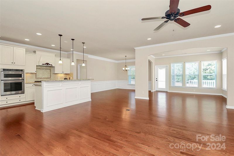 6046 Jack Thomas Dr, Fort Mill, SC 29707