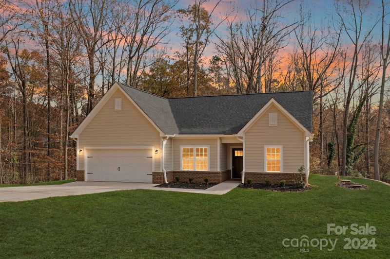 3318 Saint Evans Rd, Charlotte, NC 28214