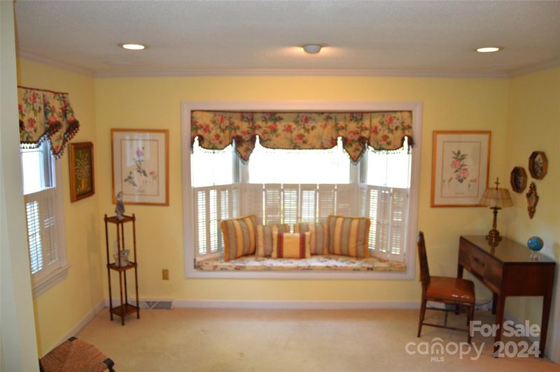 718 Ferndale Dr, Statesville, NC 28677