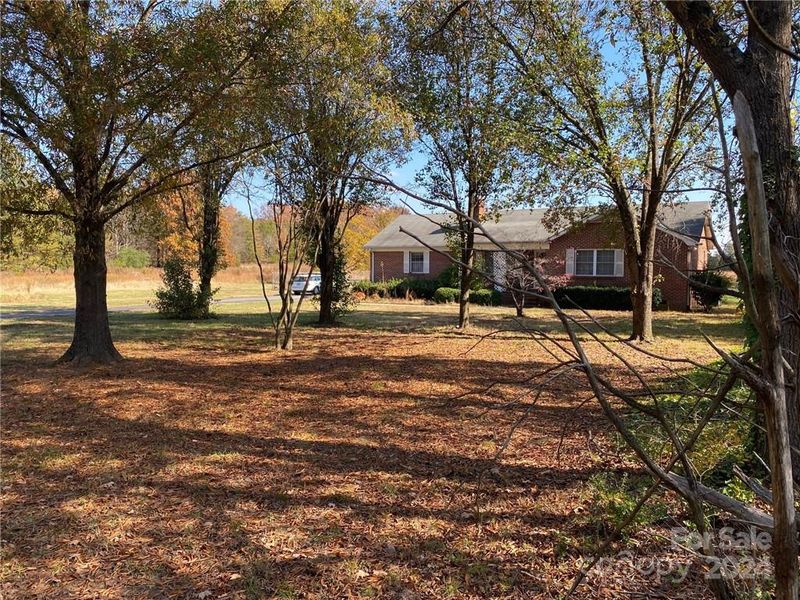 7711 Robinson Church Rd, Harrisburg, NC 28075