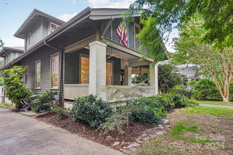 523 E Kingston Ave, Charlotte, NC 28203
