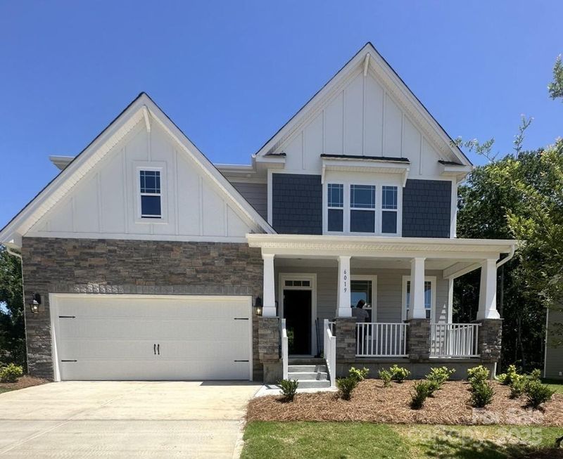 6019 Treehouse Dr, Charlotte, NC 28214