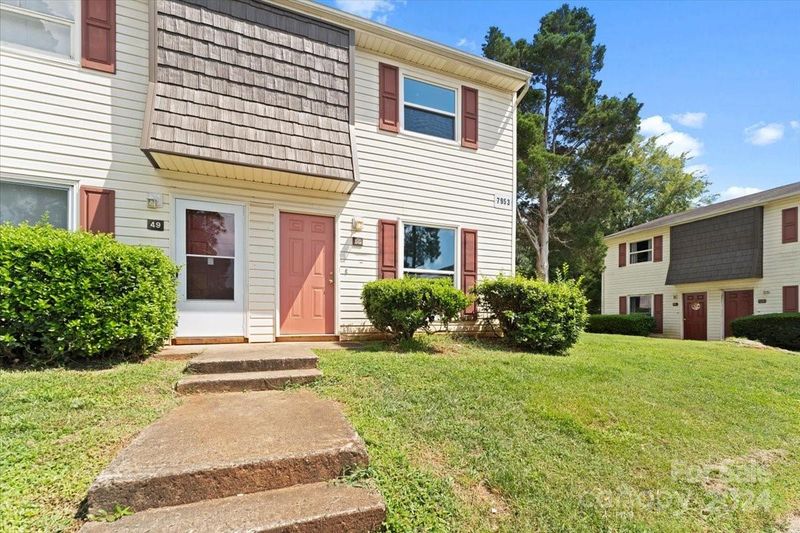 7953 Shady Oak Trl, Charlotte, NC 28210