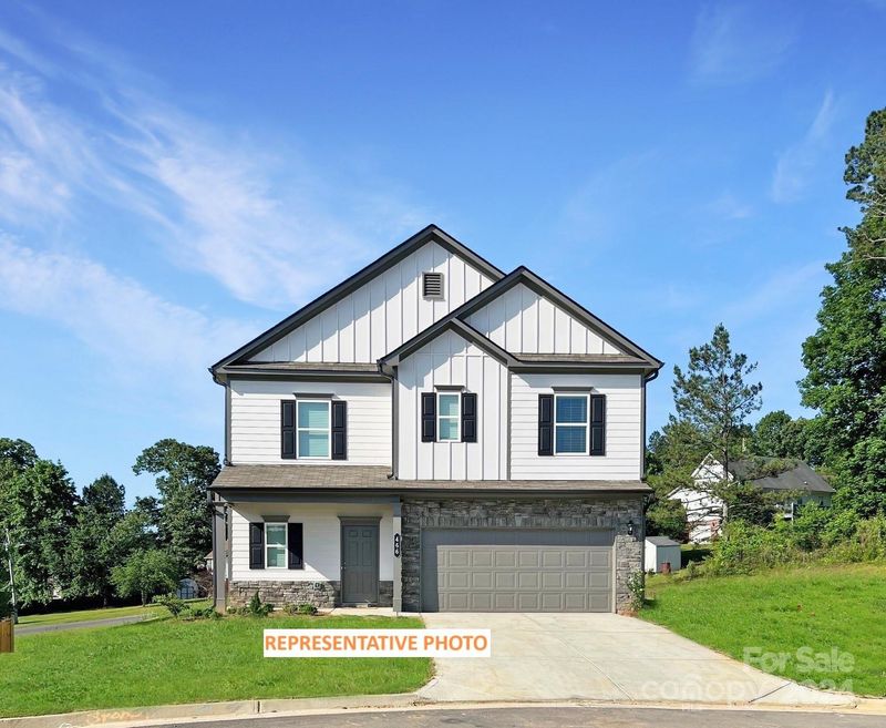 524 Adaline Dr, Mount Holly, NC 28120