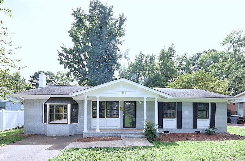 4308 Winedale Ln, Charlotte, NC 28205