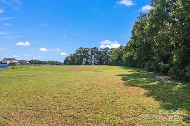 2126 Mills Harris Rd, Wingate, NC 28174