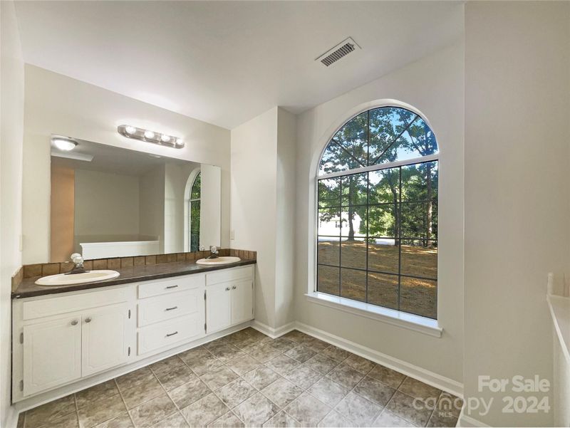 3011 Stevens Mill Rd, Matthews, NC 28104
