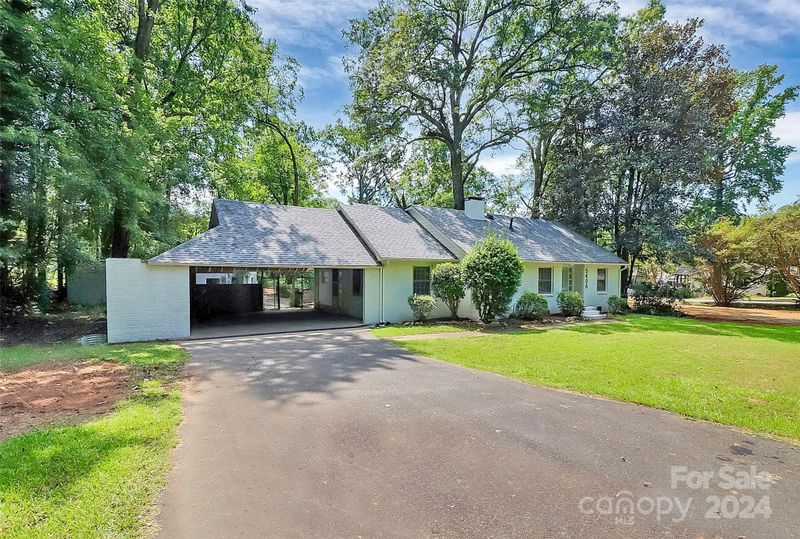 5406 Wales St, Charlotte, NC 28269