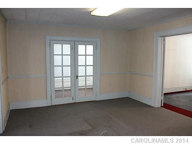209 W Third Ave, Gastonia, NC 28052