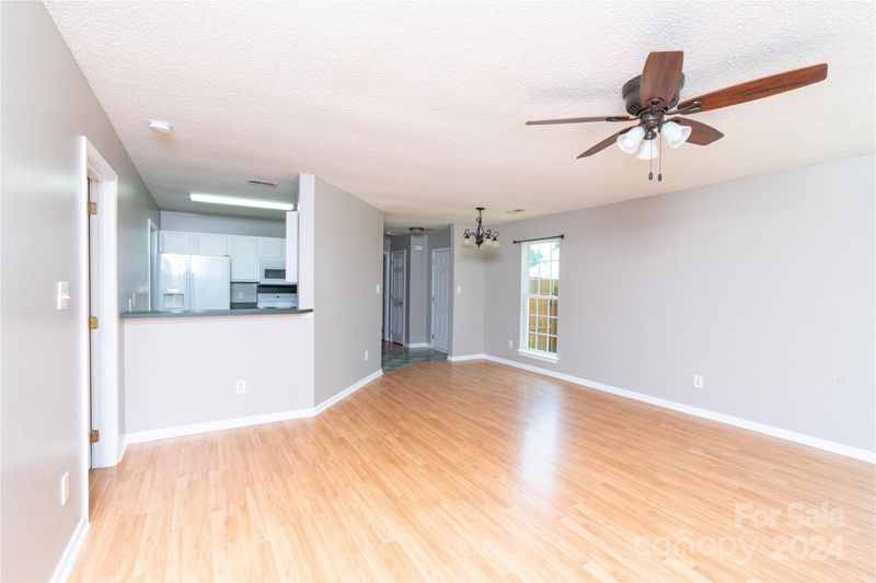 3129 Hawick Commons Dr, Concord, NC 28027