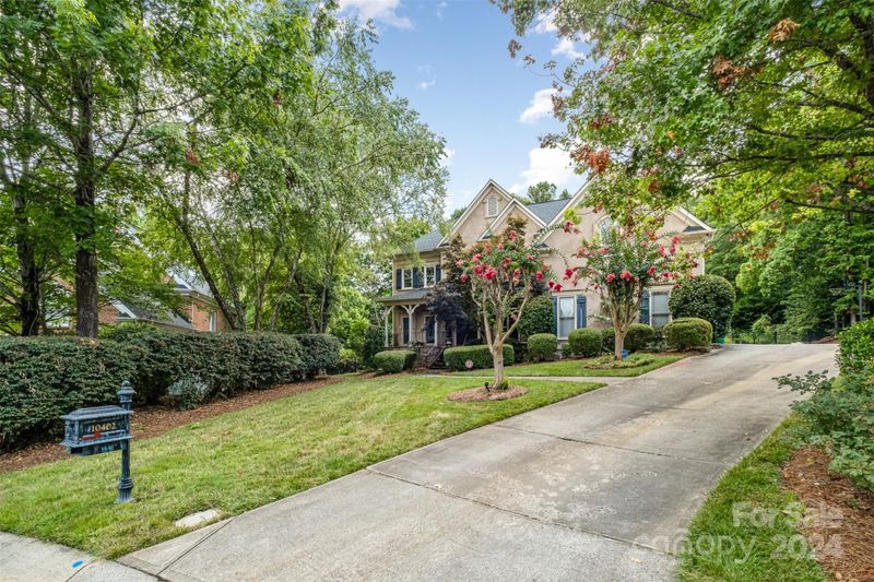 10402 Balch Manor Ct, Charlotte, NC 28277