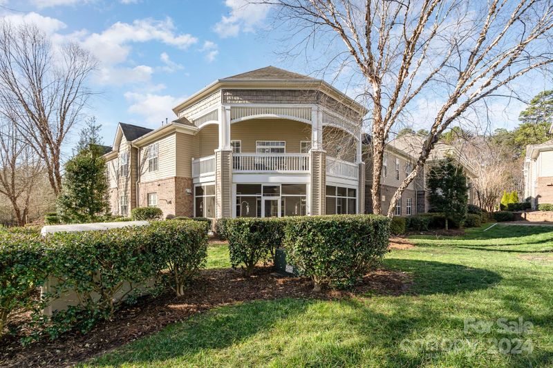 8953 Rosalyn Glen Rd, Cornelius, NC 28031