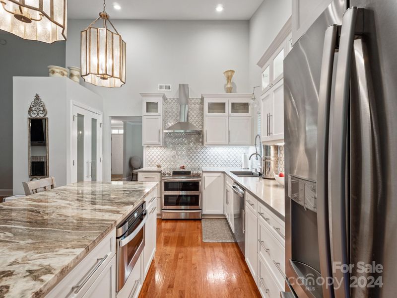 234 Rosedale Ln, Matthews, NC 28105