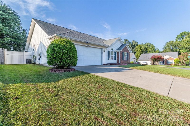 3202 Silver Spur Ct, Charlotte, NC 28273