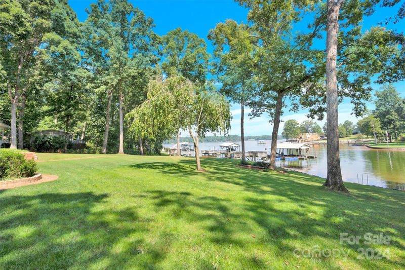 9167 Azalea Rd, Sherrills Ford, NC 28673