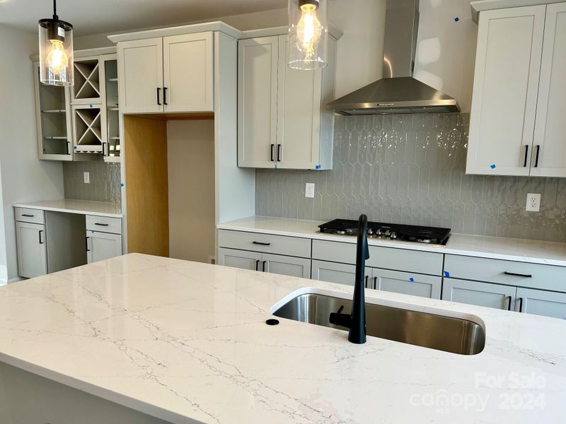 404 Catawba Ave, Davidson, NC 28036