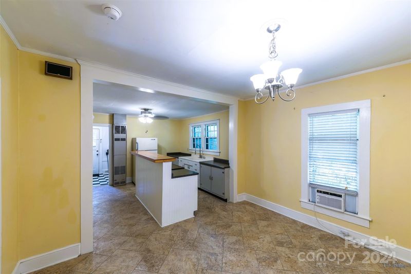 1908 Gum St, Gastonia, NC 28054