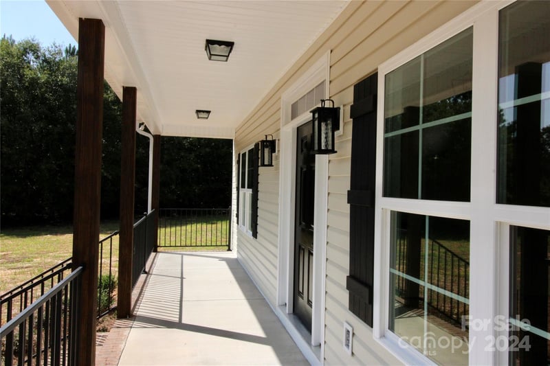 4631 Simpson Rd, Edgemoor, SC 29712