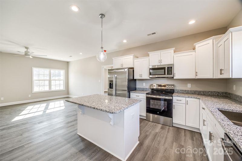 300 East St, Heath Springs, SC 29058