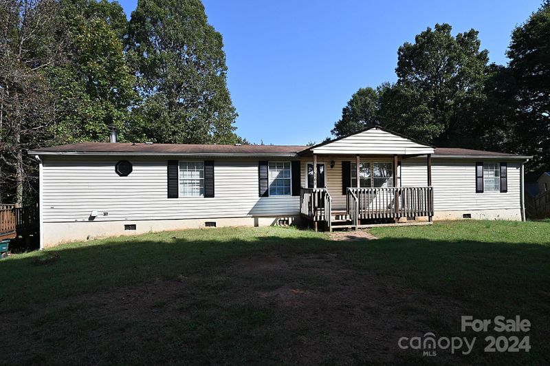 103 E Trace Dr, Newton, NC 28658