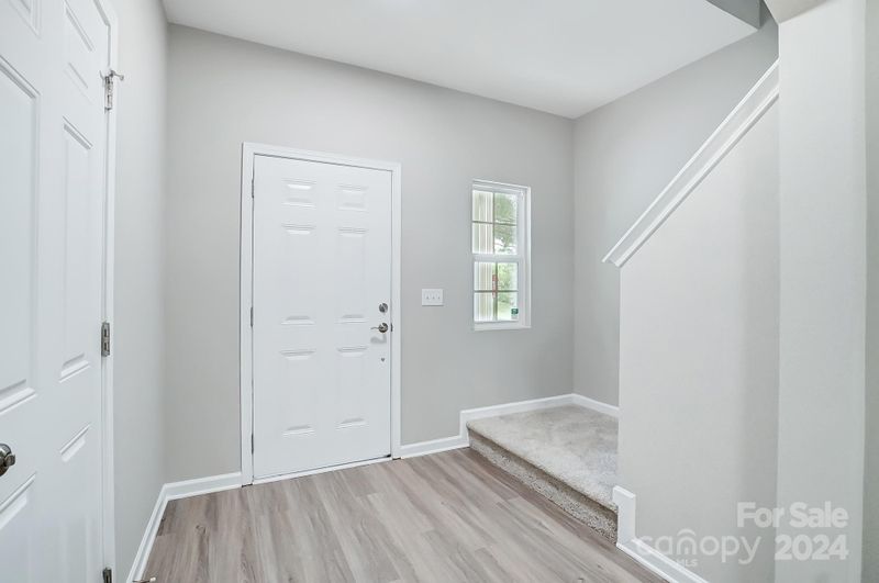 14303 Evening Flight Ln, Charlotte, NC 28262