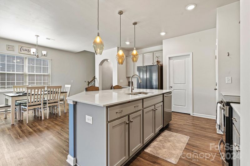 124 Port Bow Dr, Troutman, NC 28166