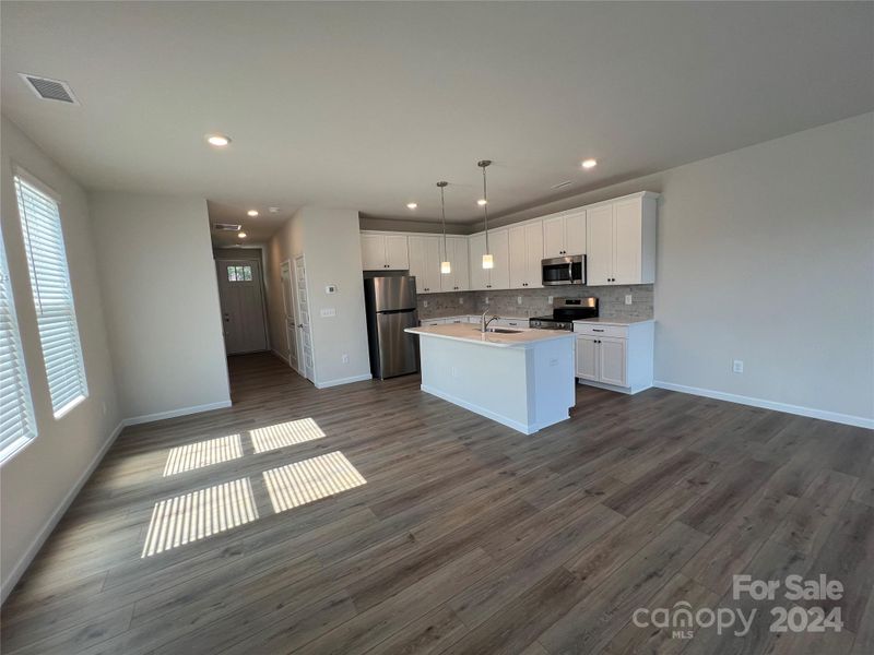 2761 Ruby Mill Dr, Gastonia, NC 28056