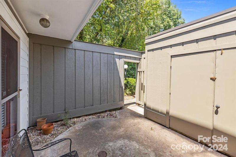 3619 Maple Glenn Ln, Charlotte, NC 28226
