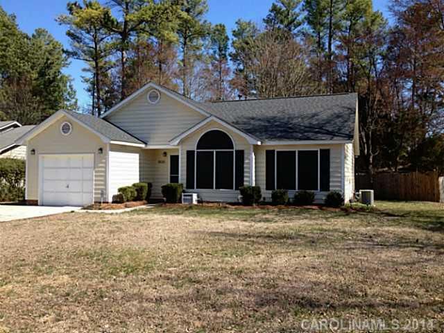 3616 Cedar Hill Dr, Charlotte, NC 28273