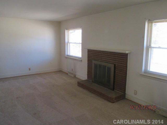 7300 Vineleaf Ln, Charlotte, NC 28216
