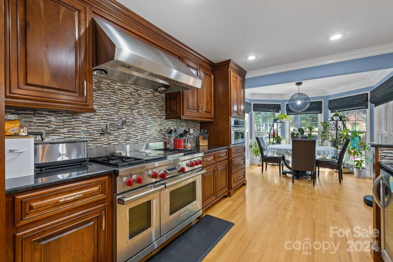 904 Toncin Ave, Bessemer City, NC 28016