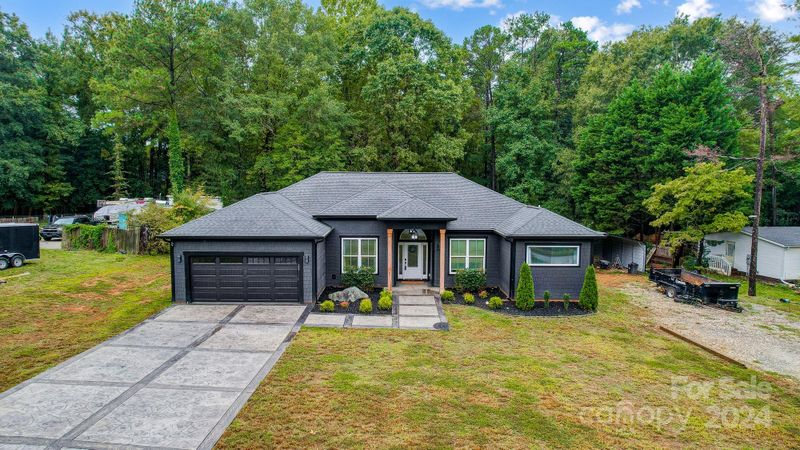 4114 Eagle Chase Dr, Charlotte, NC 28216
