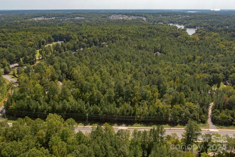 700 Pole Branch Rd, Clover, SC 29710