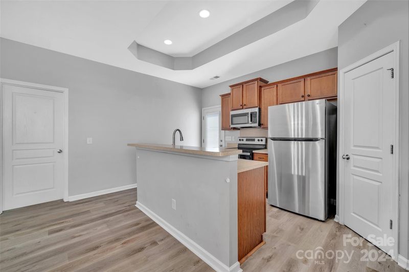 837 Old Forester Ln, Charlotte, NC 28214