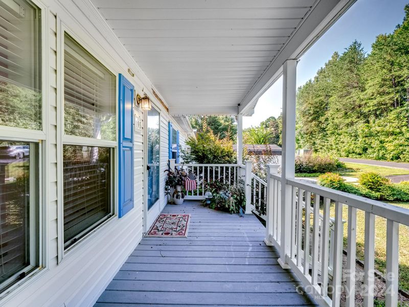 195 Creekstone Ln, York, SC 29745