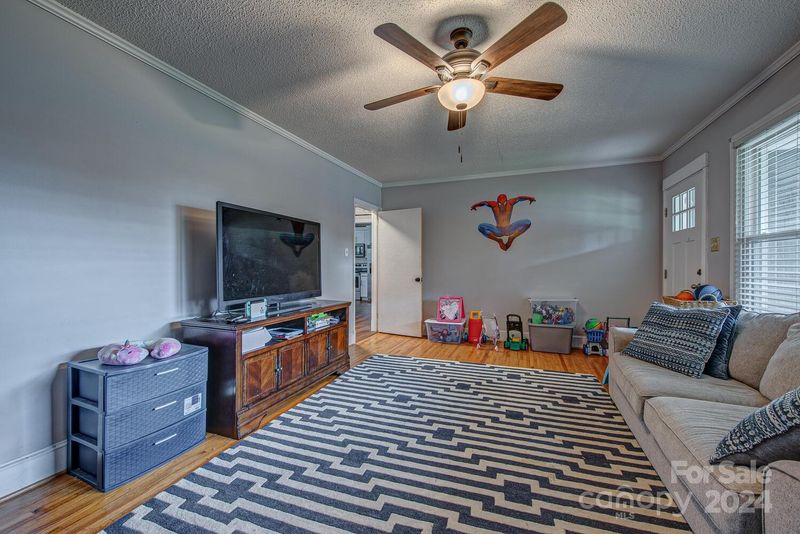 312 Julia Ave, Belmont, NC 28012
