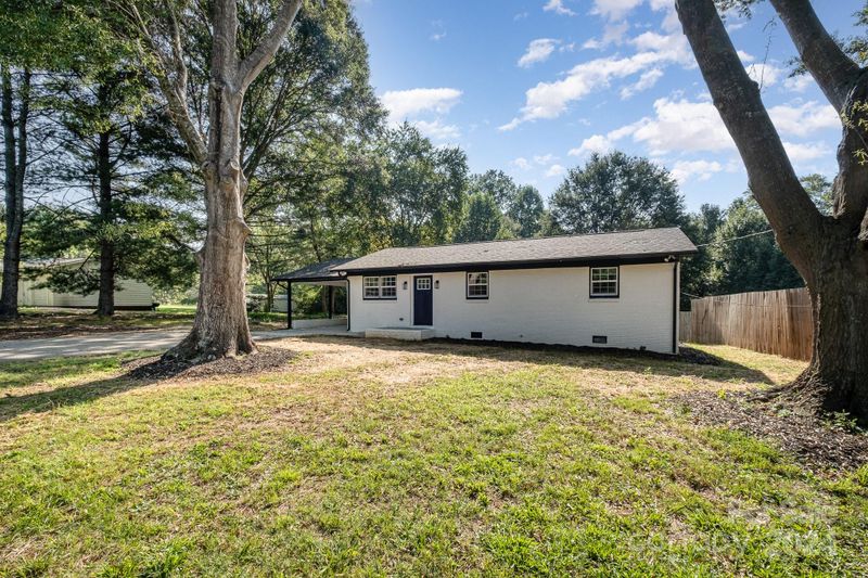 1718 Prestige Dr, Conover, NC 28613