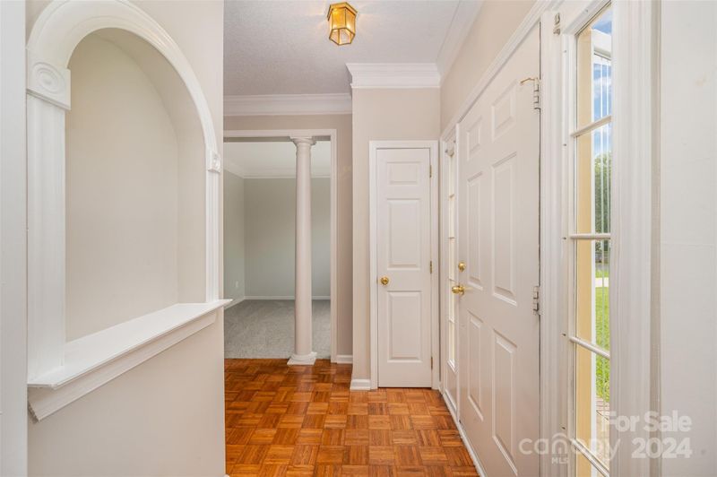 6922 Culloden More Ct, Charlotte, NC 28217