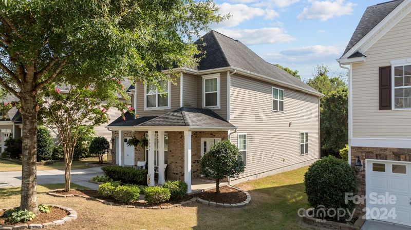 9804 Loughlin Ln, Charlotte, NC 28273