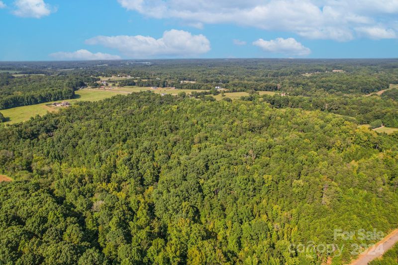 184 Rustic Rd, Mooresville, NC 28115