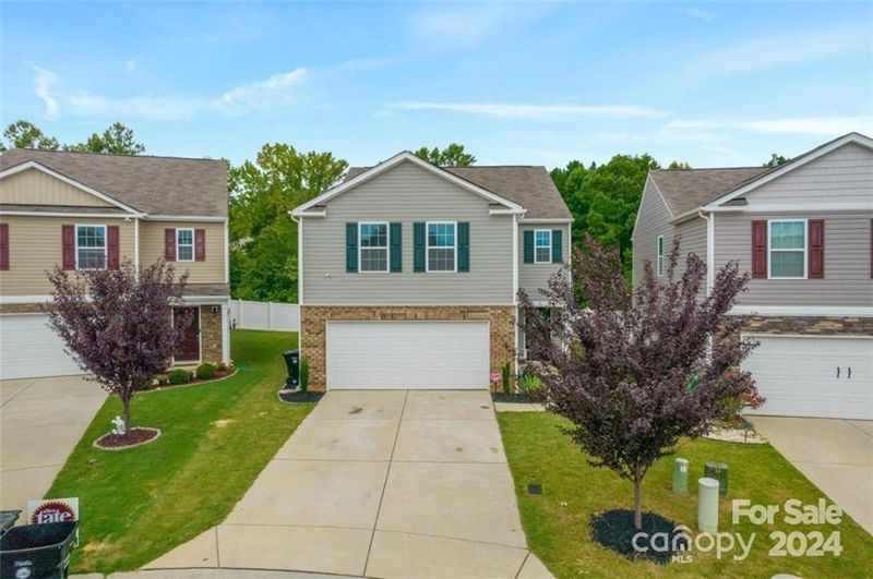 4292 Long Arrow Dr, Concord, NC 28025