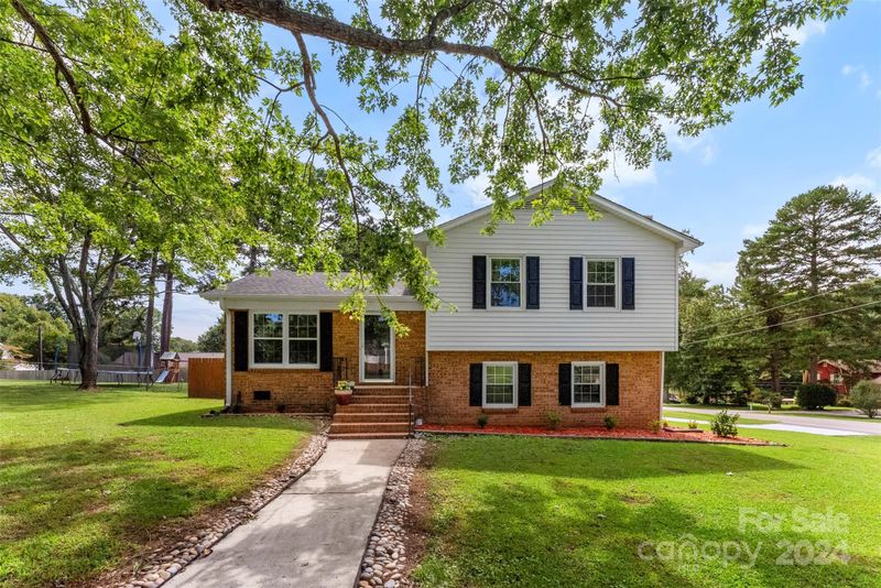 4821 Buckeye Ln, Gastonia, NC 28056