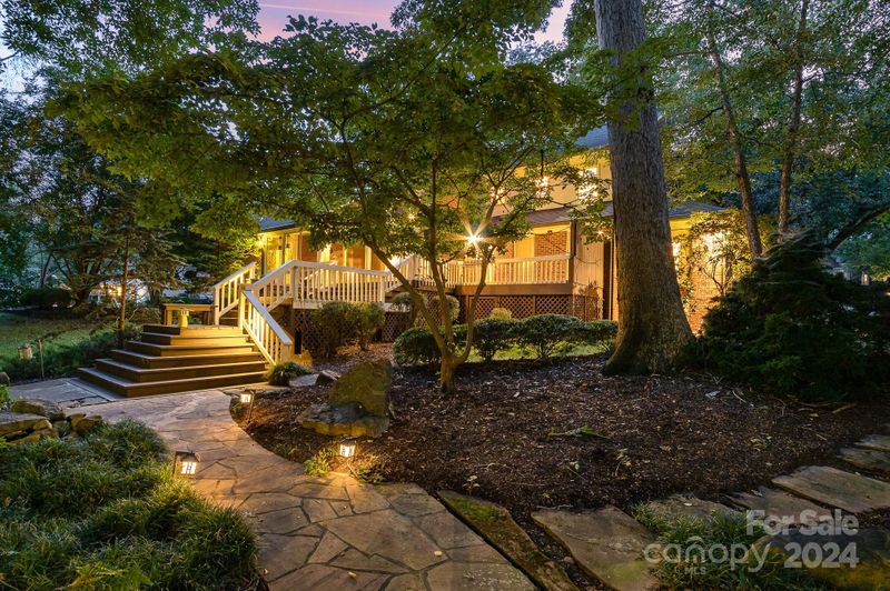 1424 Chadmore Ln, Concord, NC 28027